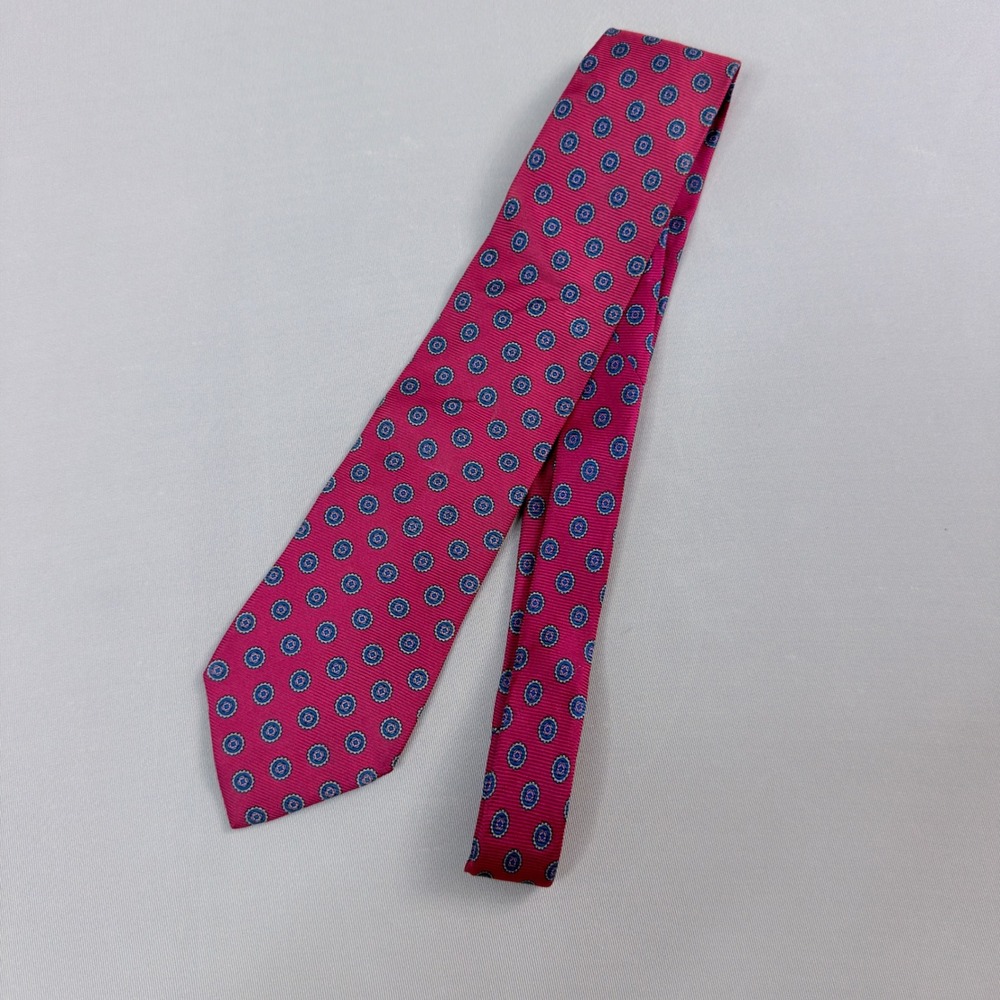 Jos A Bank Necktie Mens One Size Red Silk Medallion Executive Collection Classic